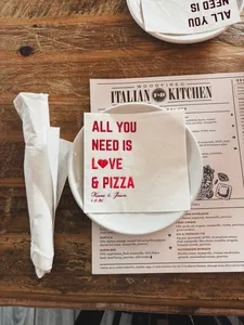 ToteBagsNow.Com - Custom Foil Stamped Beverage Napkin