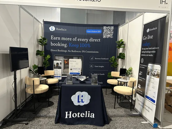 Hotelia exhibited at the Independent Hotel Show in Miami The table cloth arrived quickly and it worked out perfectly for us