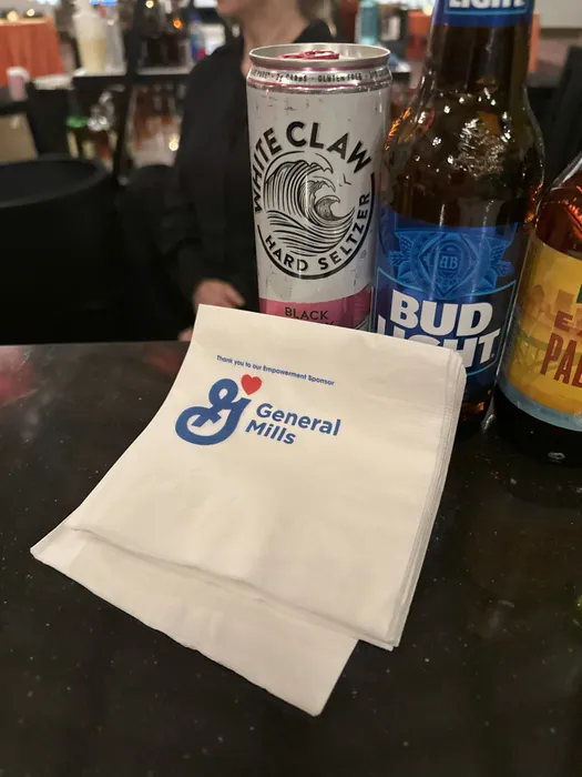 CustomProPrints.Com - Custom Beverage Napkin