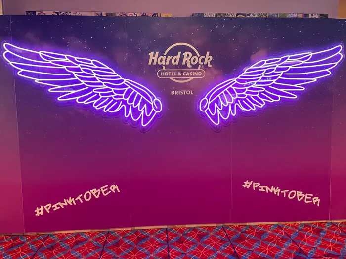 CustomProPrints.Com - Artwork Neon Sign