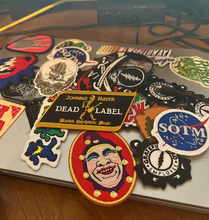 CustomProPrints.Com - Embroidered Patches