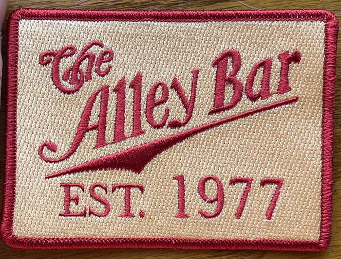 CustomProPrints.Com - Embroidered Patches