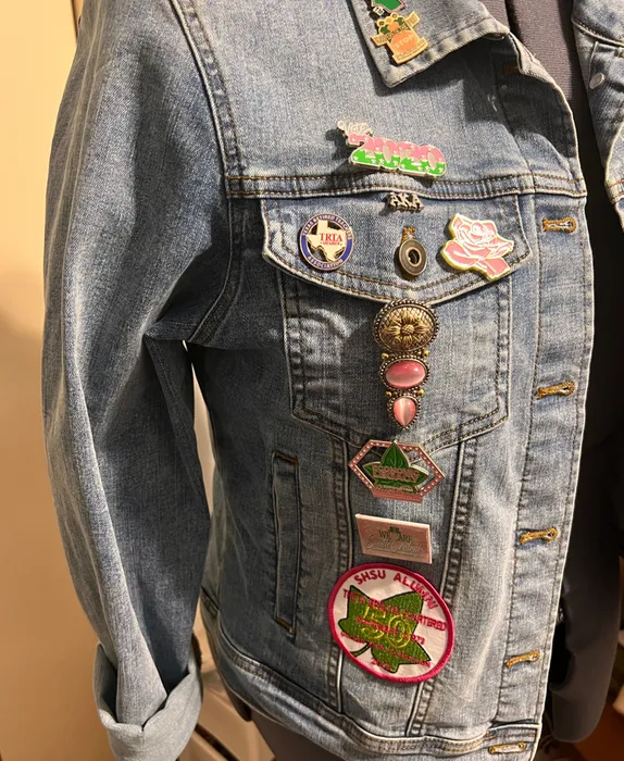 CustomProPrints.Com - Embroidered Patches