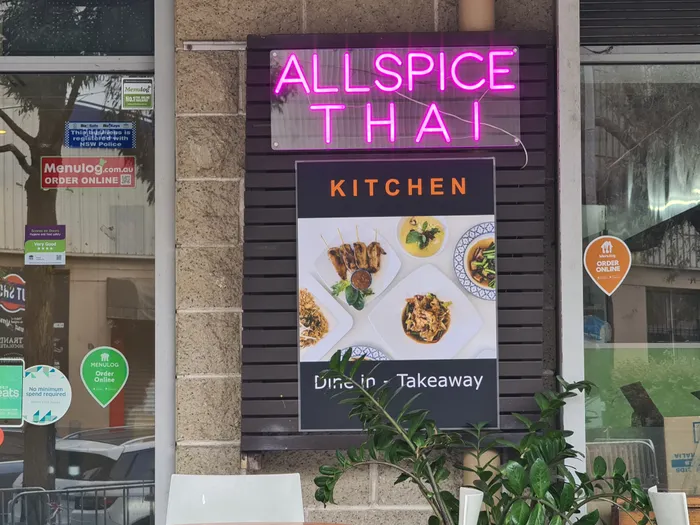 CustomProPrints.Com - Custom Neon Sign