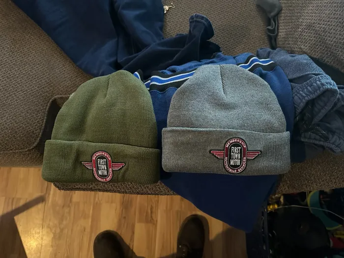 CustomProPrints.Com - Embroidered Patches