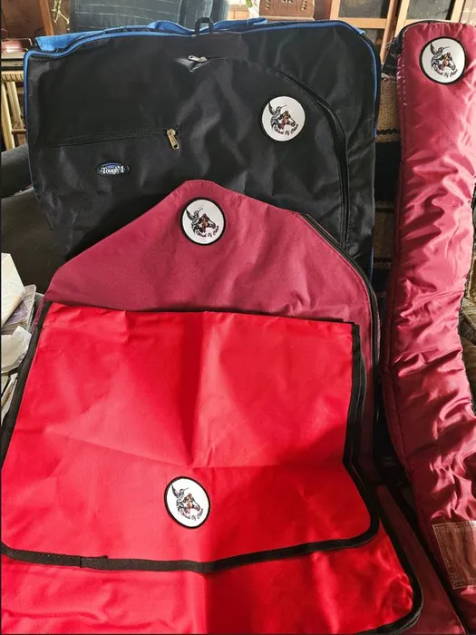 CustomProPrints.Com - Embroidered Patches