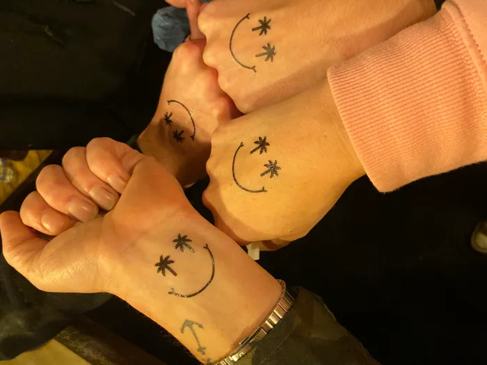 CustomProPrints.Com - Custom Popular Tattoos