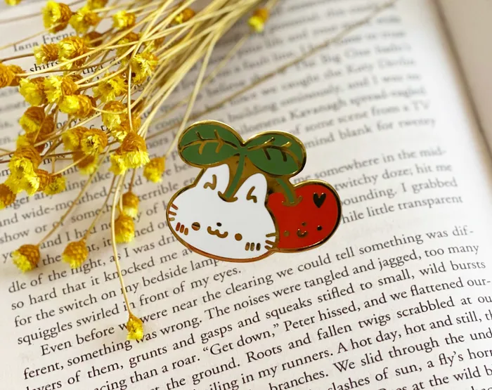 CustomProPrints.Com - Hard Enamel Pin