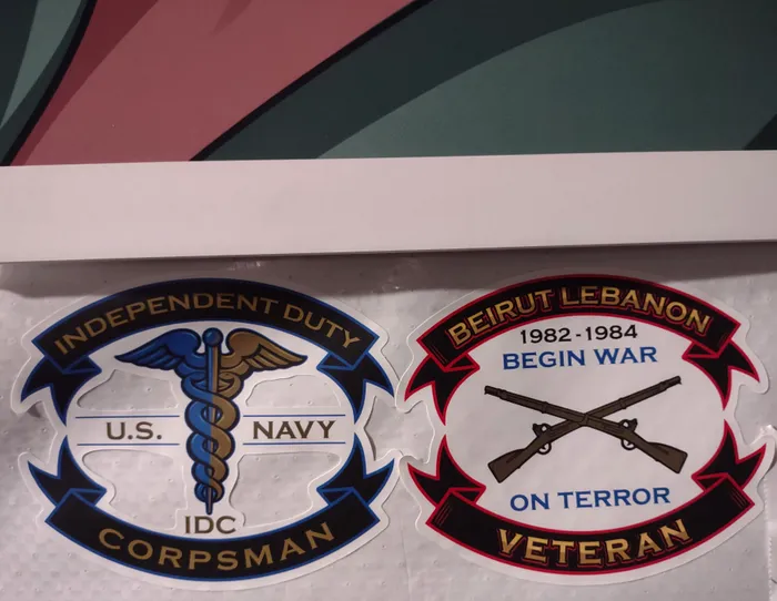 ImprintNow.nl - Custom Shape Stickers