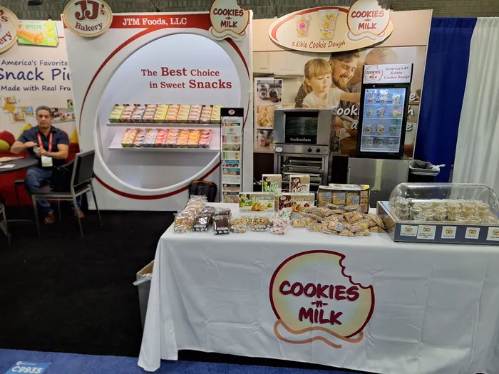 CustomProPrints.Com - Custom Rectangle Table Covers