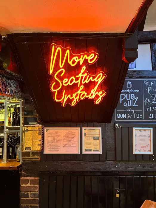 CustomProPrints.Com - Custom Neon Sign