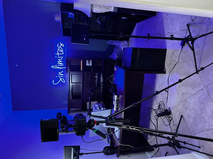 CustomProPrints.Com - Custom Neon Sign