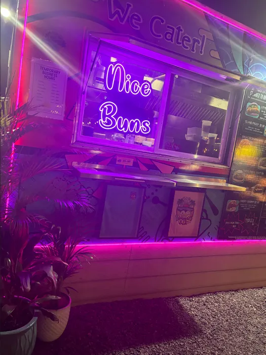 CustomProPrints.Com - Custom Neon Sign