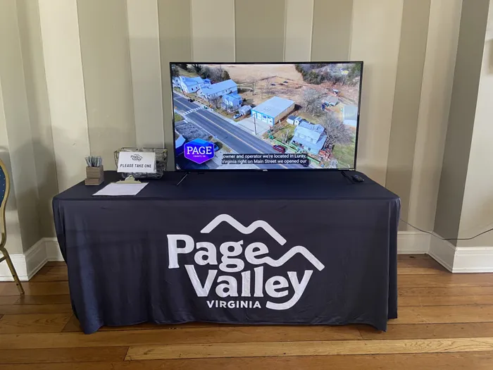 CustomProPrints.Com - Custom Rectangle Table Covers