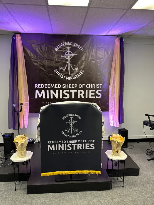 CustomProPrints.Com - Custom Vinyl Banners