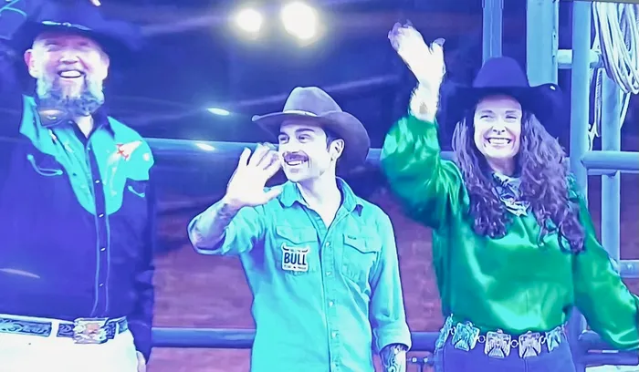 CustomProPrints.Com - Embroidered Patches