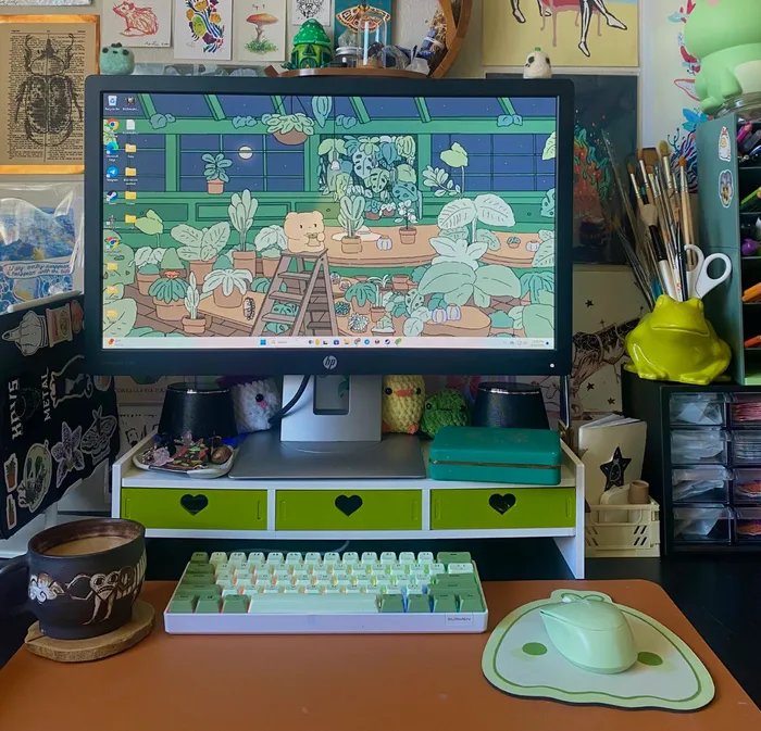 CustomProPrints.Com - Custom Shape Die Cut Mouse Pad