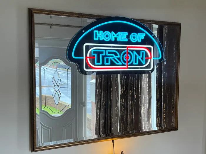 CustomProPrints.Com - Artwork Neon Sign