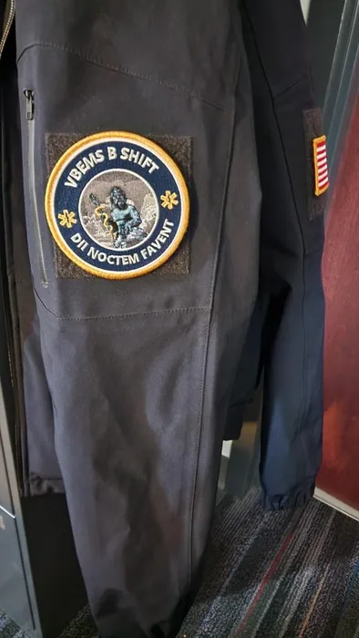 CustomProPrints.Com - Embroidered Patches