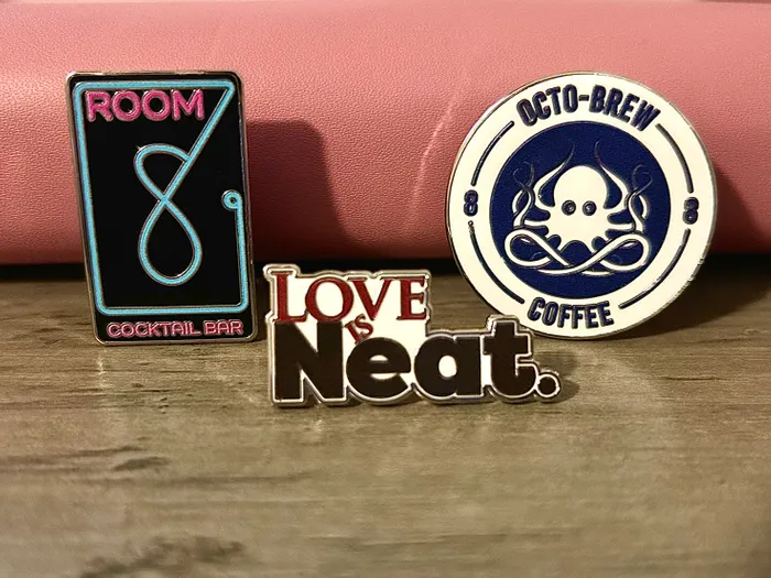 CustomProPrints.Com - Hard Enamel Pin