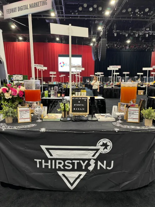 CustomProPrints.Com - Snapback Cap