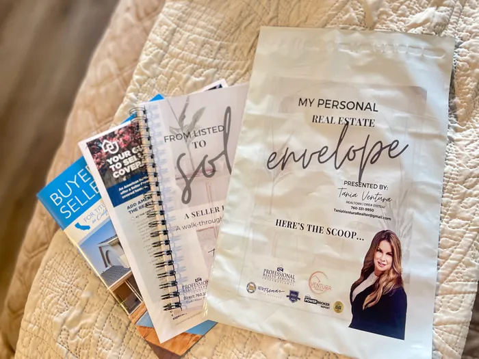 CustomProPrints.Com - Custom Poly Mailer