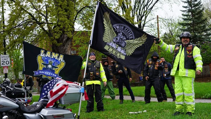 CustomProPrints.Com - Custom Fabric Banners