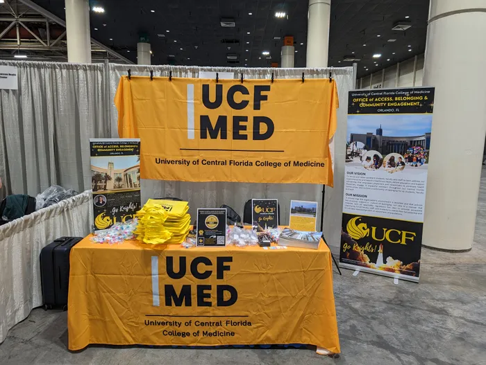 CustomProPrints.Com - Custom Rectangle Table Covers