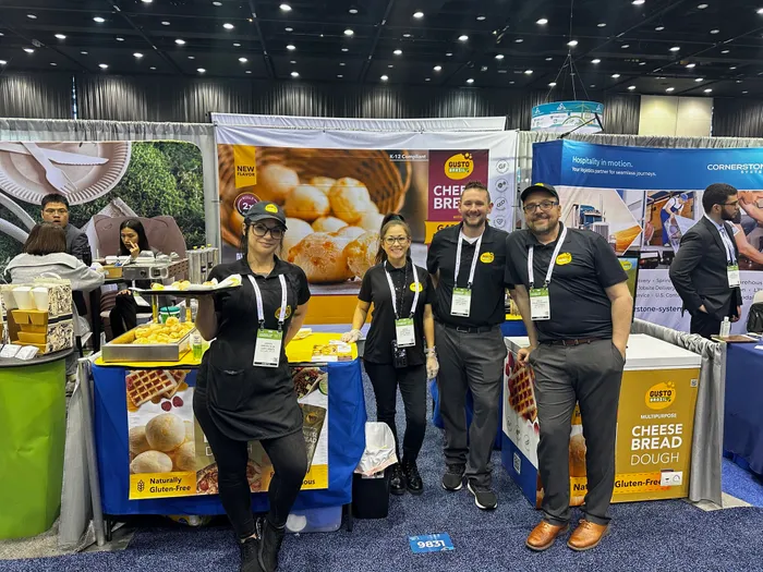 CustomProPrints.Com - Custom Fabric Banners