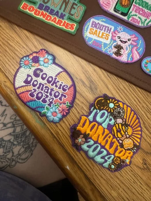 CustomProPrints.Com - Embroidered Patches