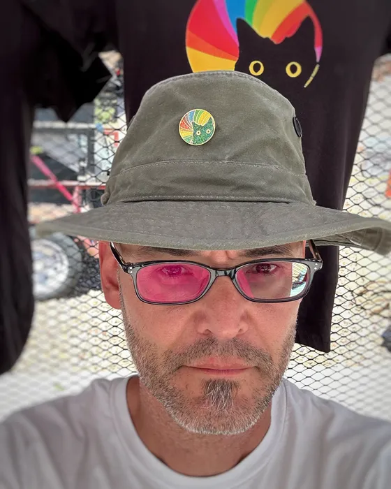 CustomProPrints.Com - Hard Enamel Pin