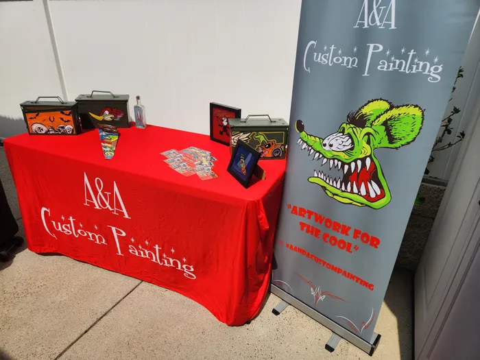 CustomProPrints.Com - Roll Up Banner Stands