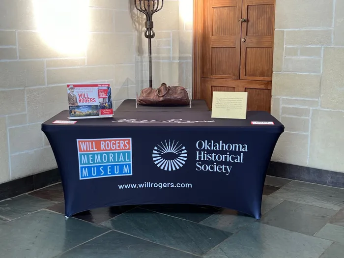 CustomProPrints.Com - Custom Rectangle Table Covers