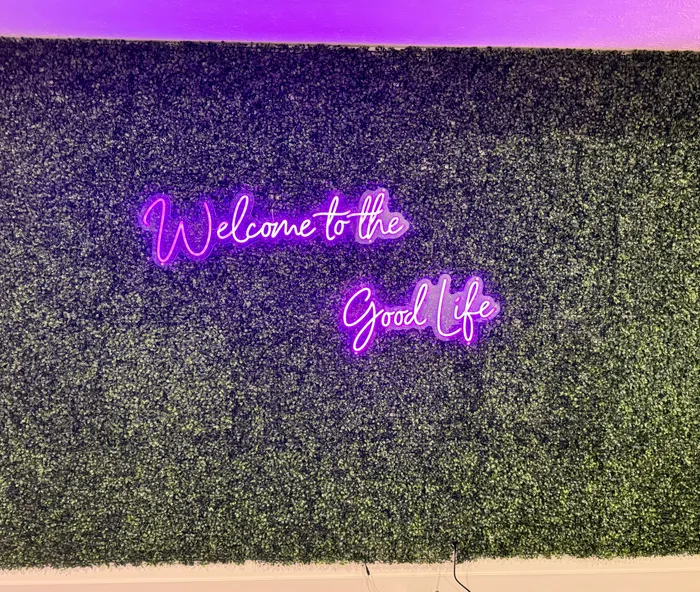 CustomProPrints.Com - Custom Neon Sign