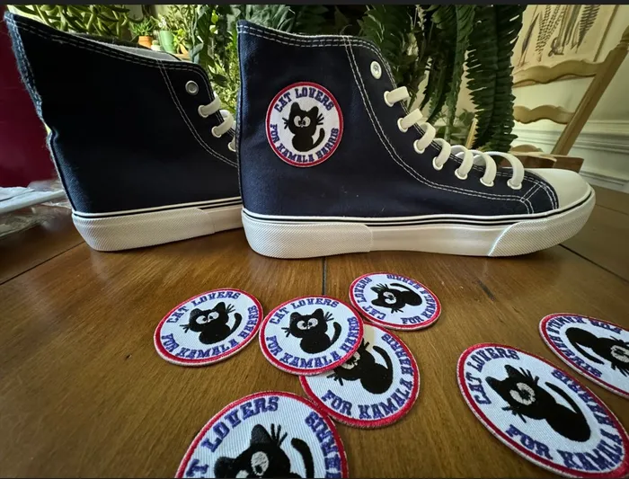 CustomProPrints.Com - Embroidered Patches