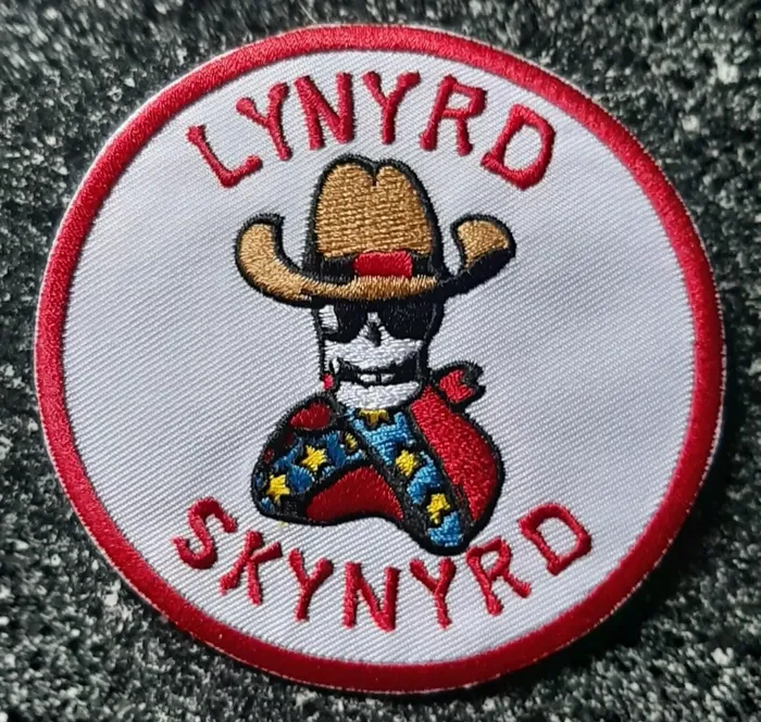 CustomProPrints.Com - Embroidered Patches