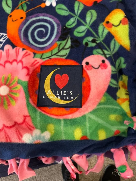 CustomProPrints.Com - Embroidered Patches