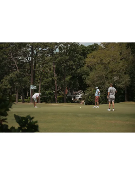 CustomProPrints.Com - Golf Flag