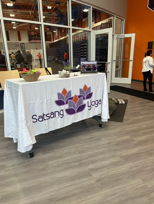 CustomProPrints.Com - Custom Rectangle Table Covers