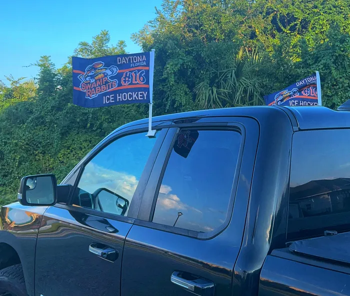 CustomProPrints.Com - Car Flag