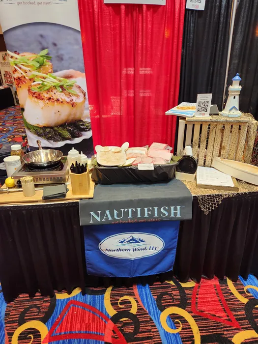 CustomProPrints.Com - Table Runner