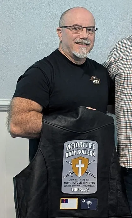 CustomProPrints.Com - Embroidered Patches