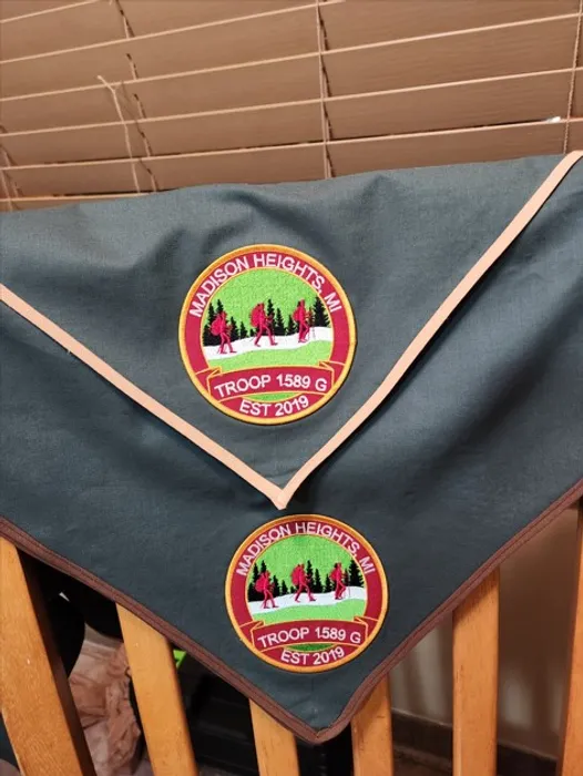 CustomProPrints.Com - Embroidered Patches