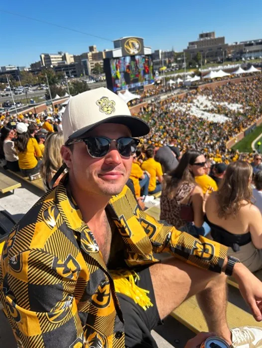 CustomProPrints.Com - Embroidered Patches