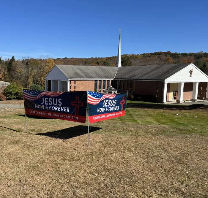 CustomProPrints.Com - Custom Vinyl Banners