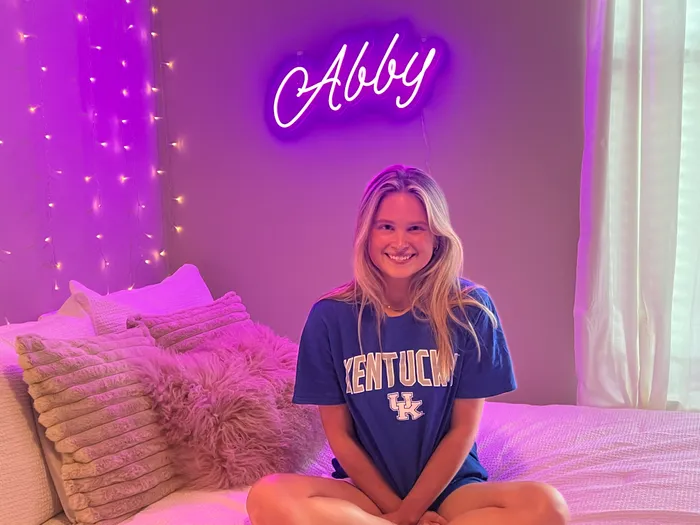 CustomProPrints.Com - Custom Neon Sign