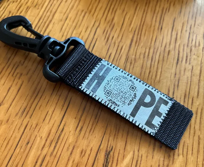 CustomProPrints.Com - Woven Labels