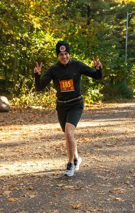 CustomProPrints.Com - Embroidered Patches