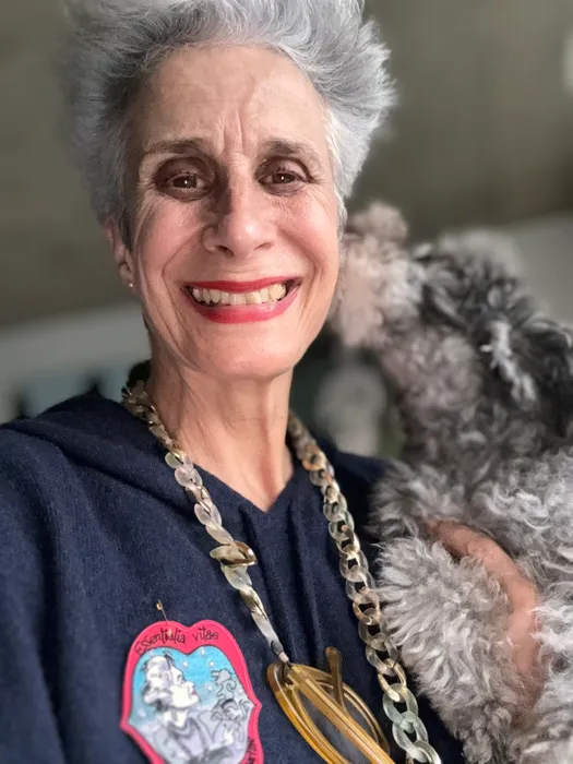 CustomProPrints.Com - Custom Embroidered Portrait Patches