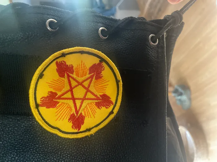 CustomProPrints.Com - Embroidered Patches